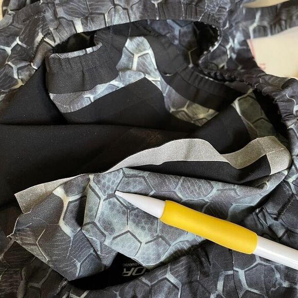 TYR Avictor 2.0 Open Back Technical Swimsuit Womens Size 26 Black Kneeskin - Picture 10 of 15